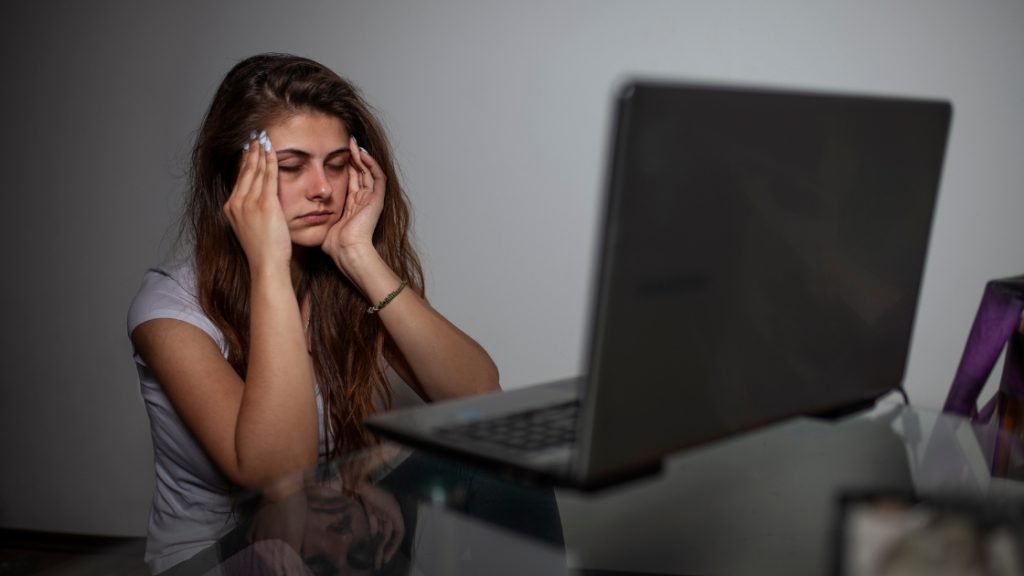 5 Health Benefits Of Limiting Screen Time